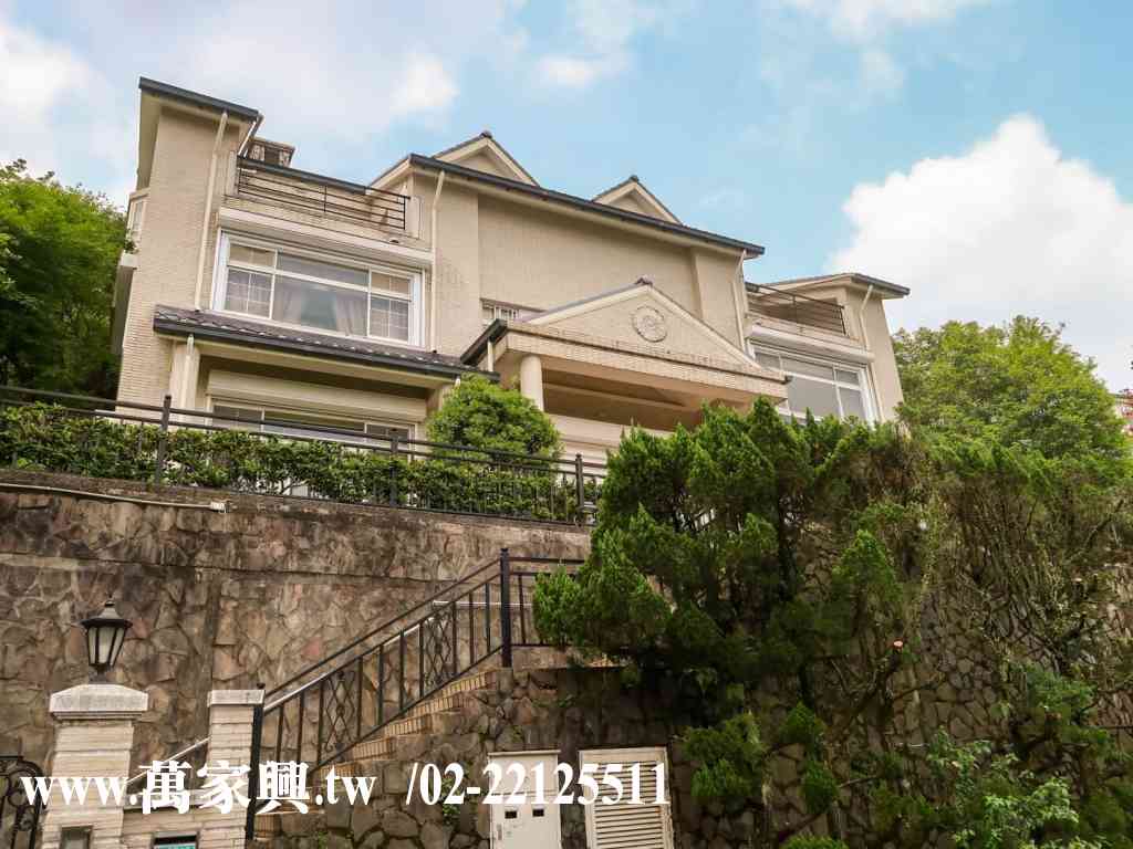 大台北華城★禾豐大院景觀別墅★wetop萬家興視意圖